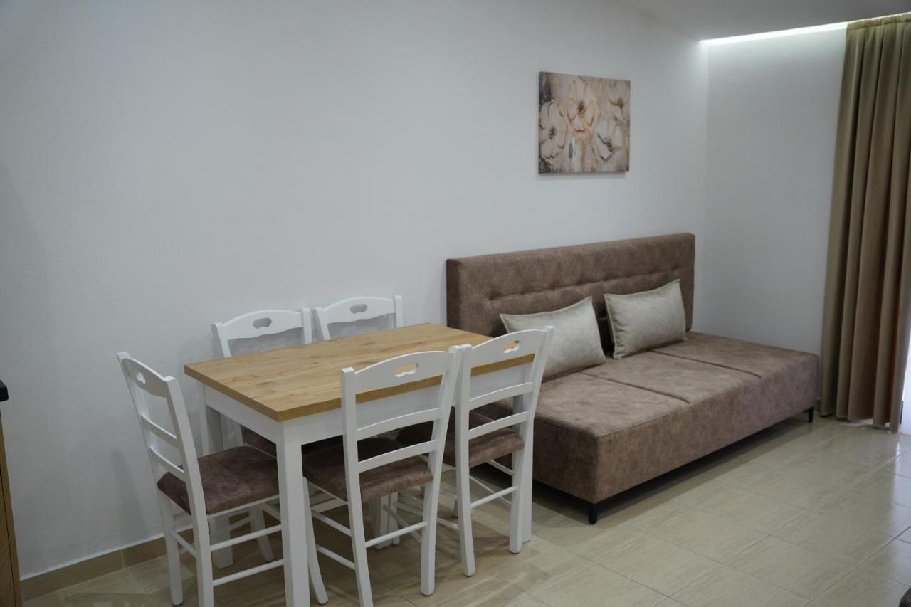 Velipojë Apartments Costa Azzurra מראה חיצוני תמונה